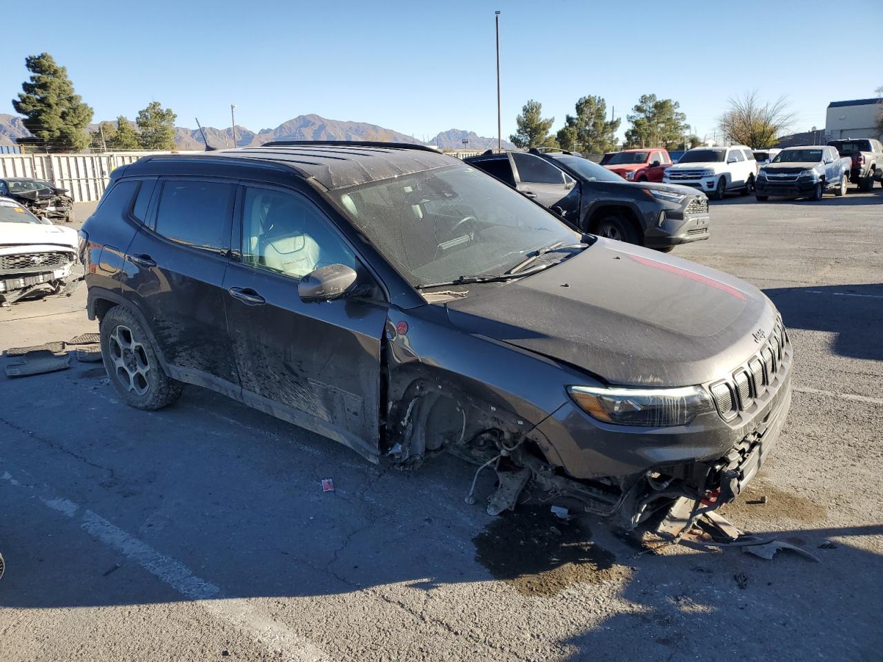 2022 JEEP COMPASS TRAILHAWK VIN:3C4NJDDB0NT122602