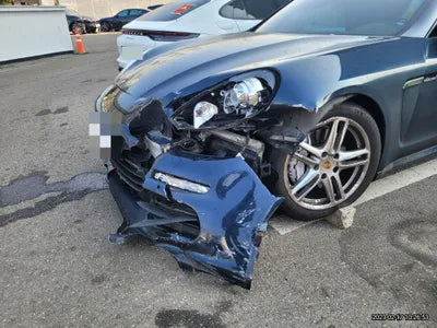 2015 Porsche Panamera VIN: