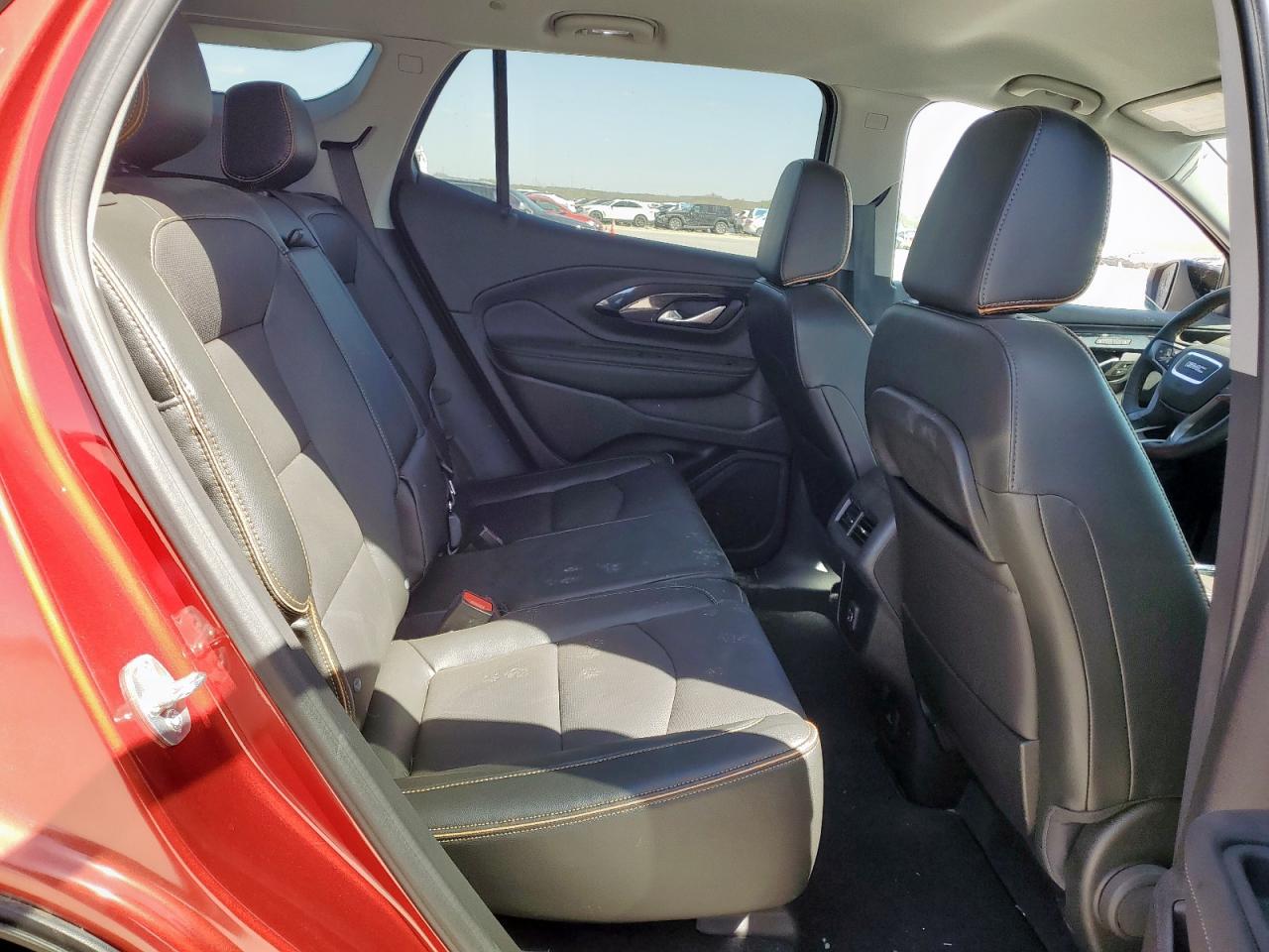 2024 GMC TERRAIN AT4 VIN:3GKALYEGXRL152002