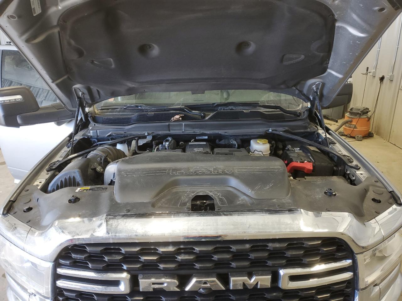 2024 RAM 3500 BIG HORN VIN:3C63RRHL8RG295600