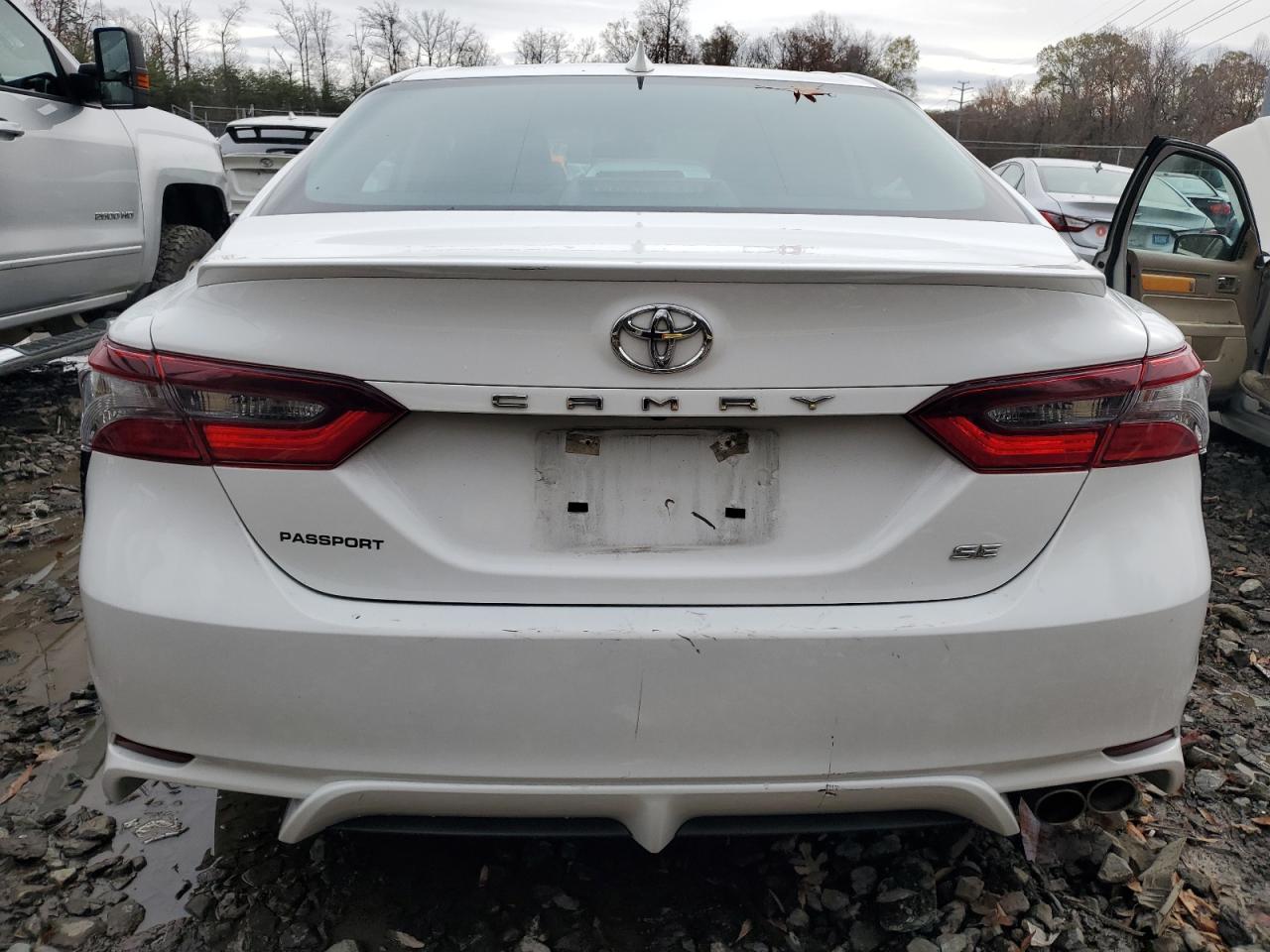 2022 TOYOTA CAMRY SE VIN:4T1G11AK6NU627086