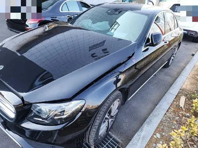 2019 Mercedes-Benz E 300 VIN: