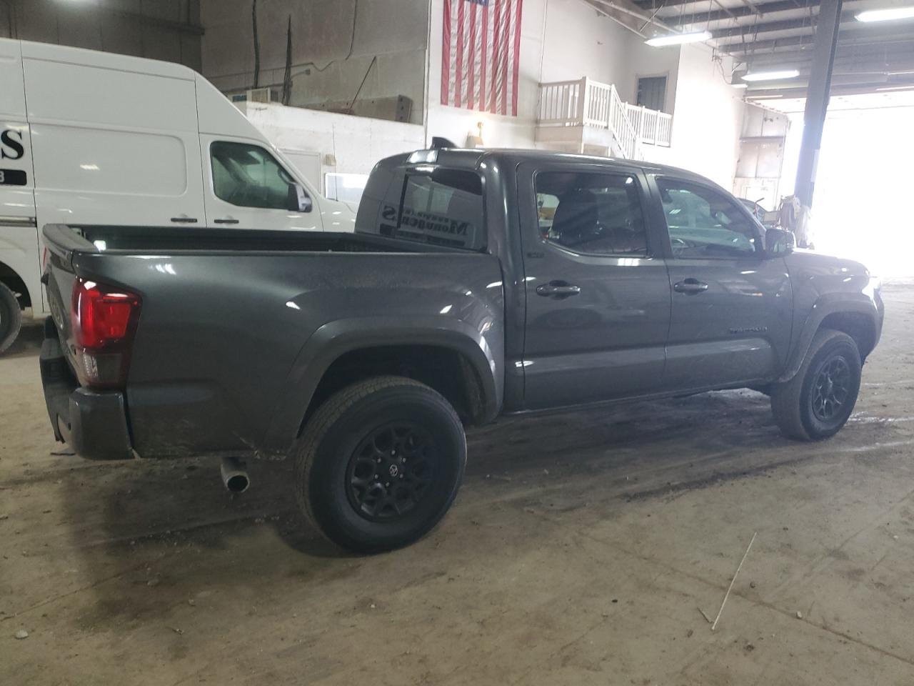 2022 TOYOTA TACOMA DOUBLE CAB VIN:3TMCZ5AN1NM493220