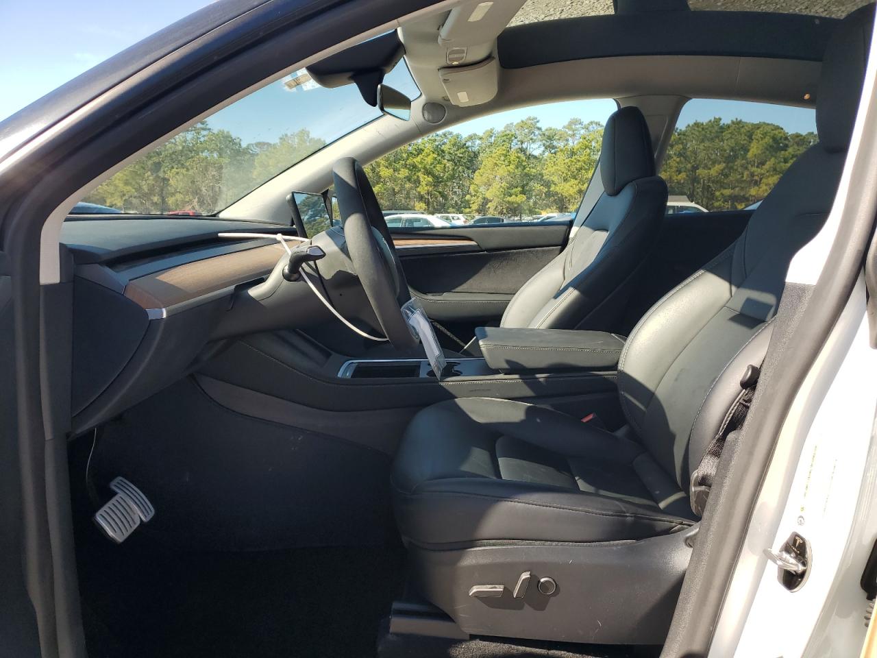 2023 TESLA MODEL Y  VIN:7SAYGDEF2PF860791