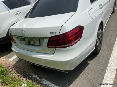 2015 Mercedes-Benz E 220 WDDHF0CB8GB208162 VIN:WDDHF0CB8GB208162