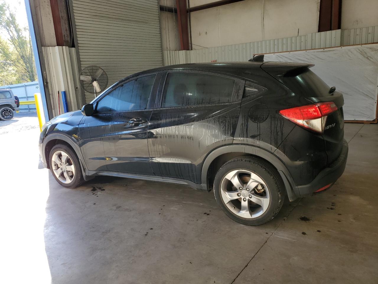 2022 HONDA HR-V LX VIN:3CZRU5H31NM700289