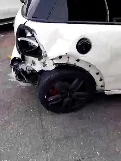 2018 MINI John Cooper Works WMWXM9107J2F98437 VIN:WMWXM9107J2F98437