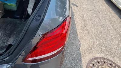 2018 Mercedes-Benz E 300 VIN: