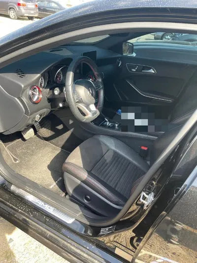 2016 Mercedes-Benz A 45 AMG WDDBF5CB5HJ558052 VIN:WDDBF5CB5HJ558052