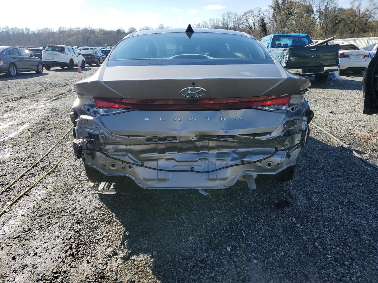 2023 HYUNDAI ELANTRA SEL VIN:KMHLS4AG4PU485560