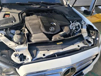 2016 Mercedes-Benz E 220 VIN: