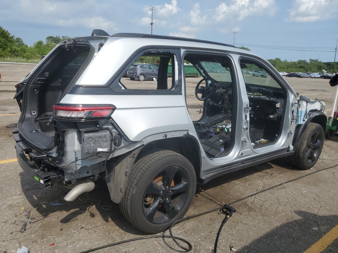 2023 JEEP GRAND CHEROKEE LAREDO VIN:1C4RJHAG0P8109746