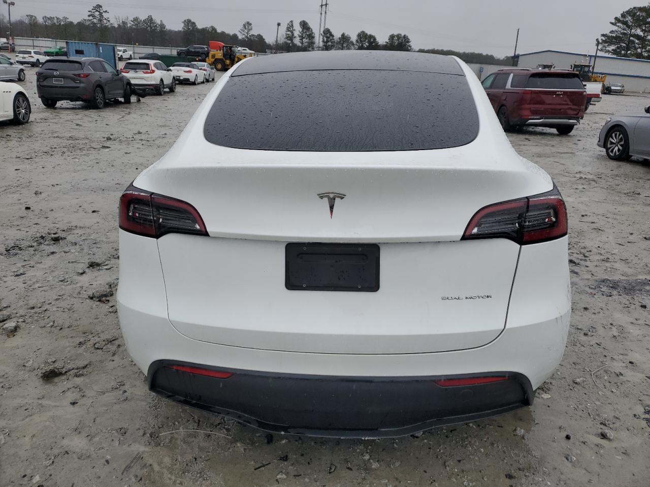 2023 TESLA MODEL Y  VIN:7SAYGDEE6PF704440