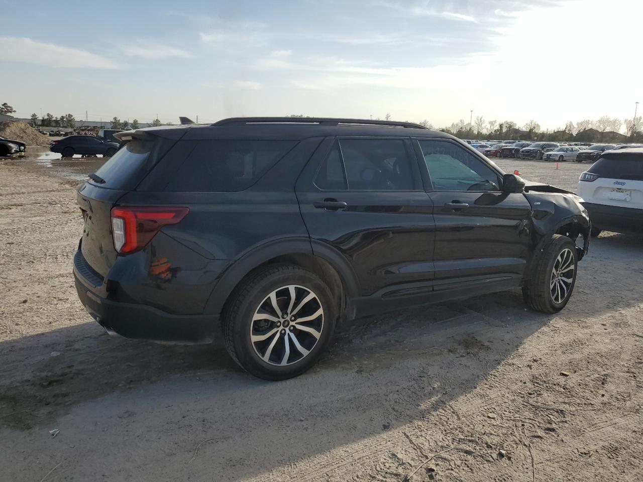 2022 FORD EXPLORER ST-LINE VIN:1FMSK7KH8NGA86473
