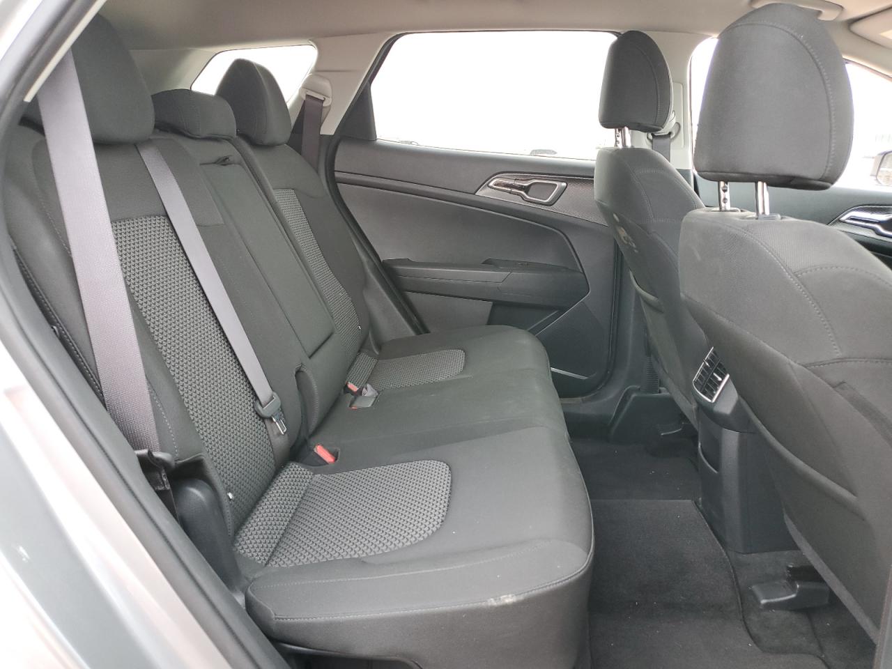 2024 KIA SPORTAGE LX VIN:KNDPUCDG1R7143944
