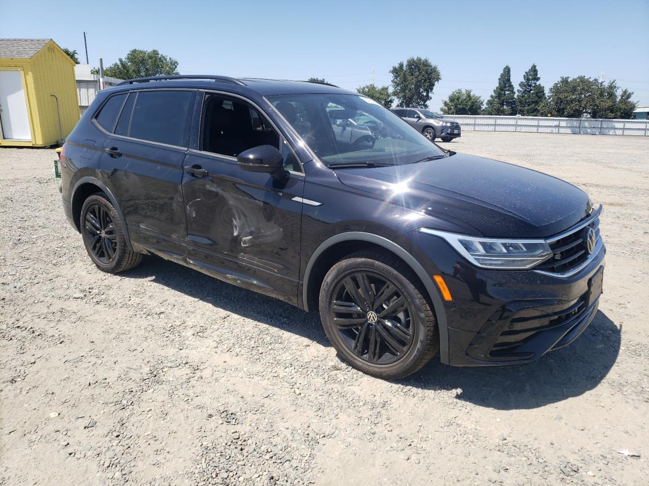 2022 VOLKSWAGEN TIGUAN SE R-LINE BLACK VIN:3VVCB7AXXNM034268