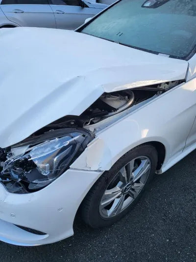 2015 Mercedes-Benz E 200 WDDKK3EF9FF307695 VIN:WDDKK3EF9FF307695