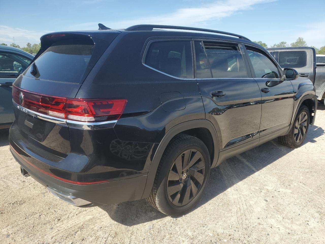 2024 VOLKSWAGEN ATLAS SE VIN:1V2JR2CA8RC530432