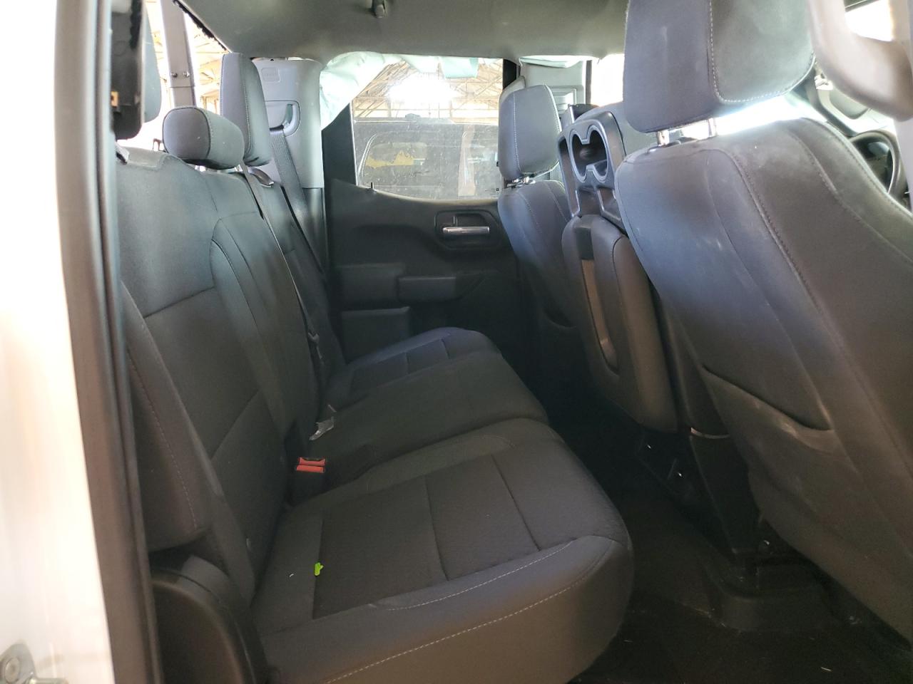 2022 CHEVROLET SILVERADO K1500 CUSTOM VIN:1GCRDBEK0NZ570004