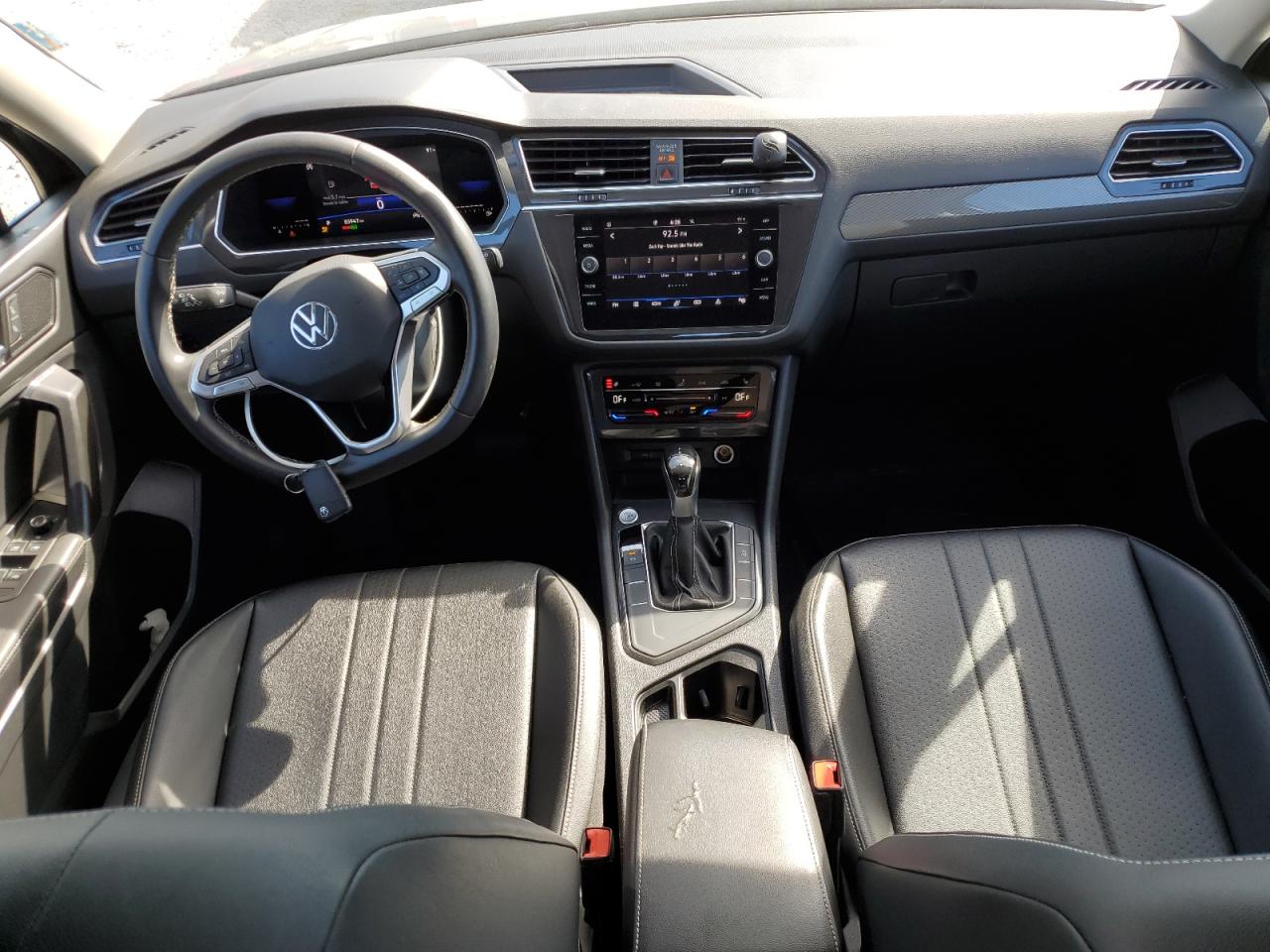 2023 VOLKSWAGEN TIGUAN SE VIN:3VV3B7AX4PM000328