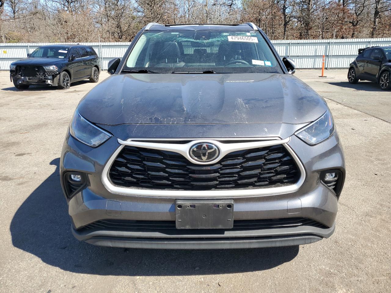 2022 TOYOTA HIGHLANDER XLE VIN:5TDGZRBH9NS224674