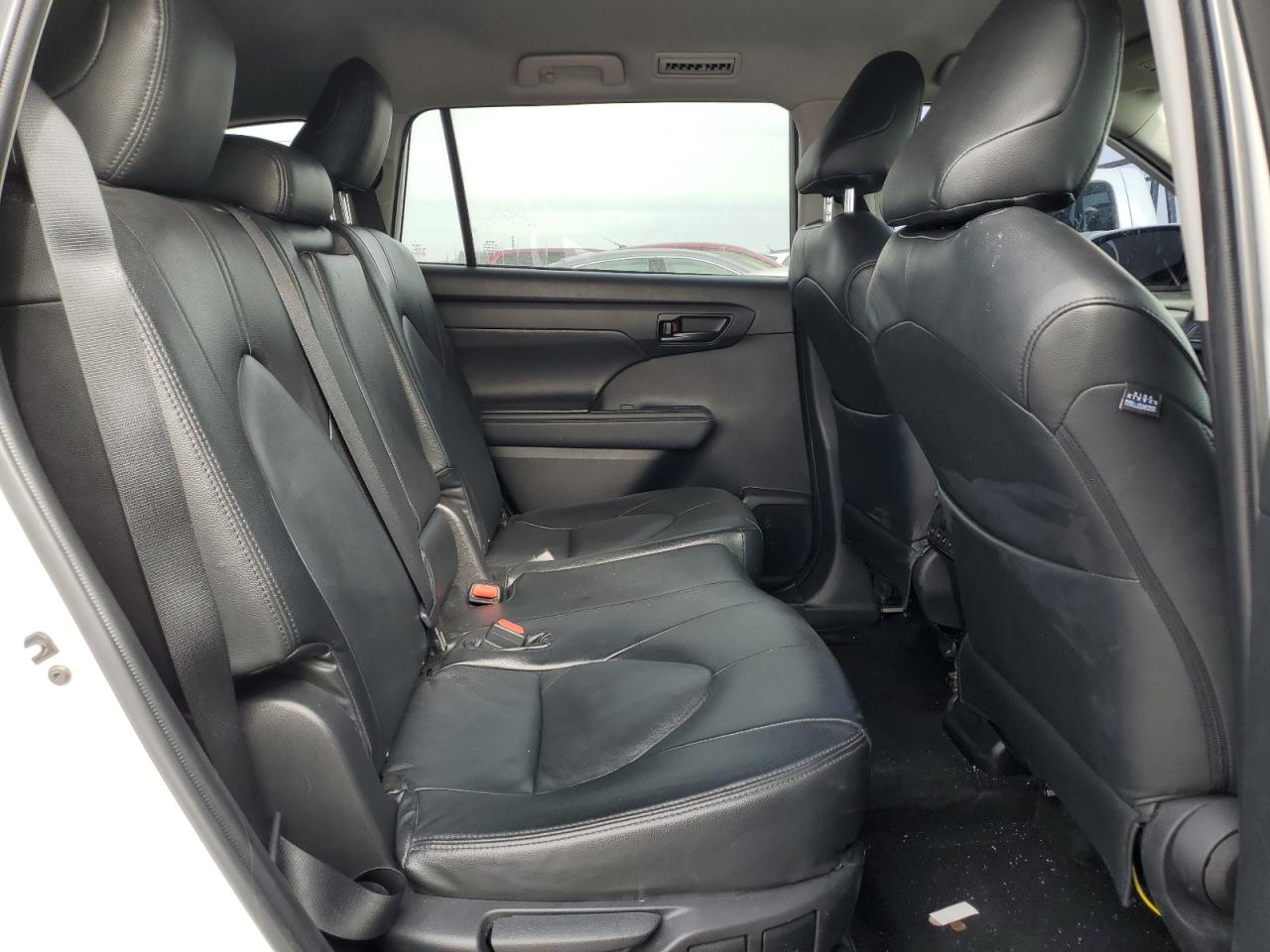 2022 TOYOTA HIGHLANDER HYBRID LE VIN:5TDZARAH2NS511839