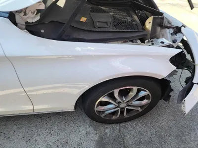 2016 Mercedes-Benz C 220 624KMWDDWF0EB4GR1 VIN:624KMWDDWF0EB4GR1