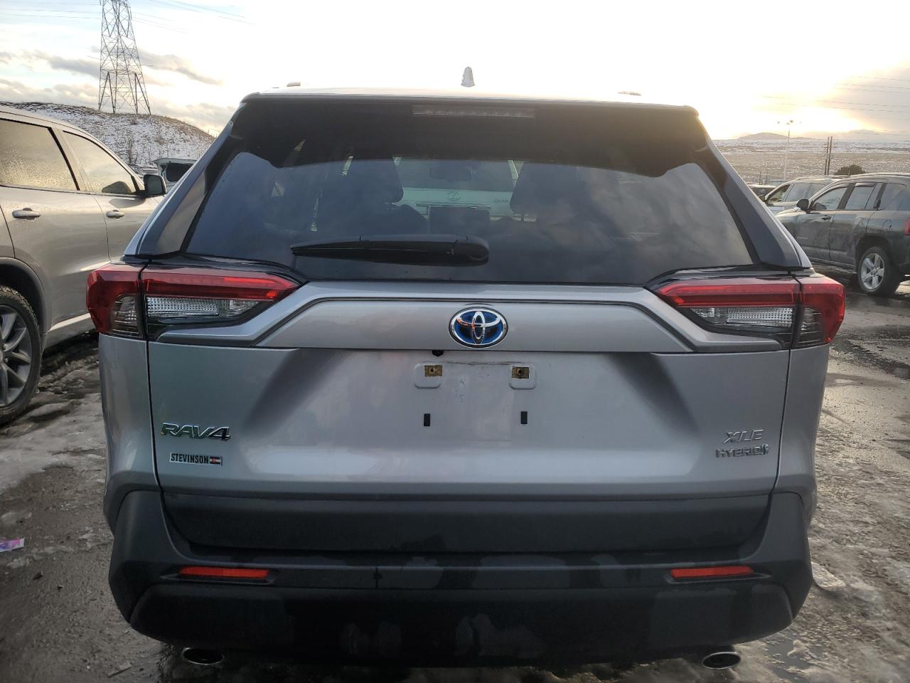 2022 TOYOTA RAV4 XLE VIN:JTMRWRFV1ND141219