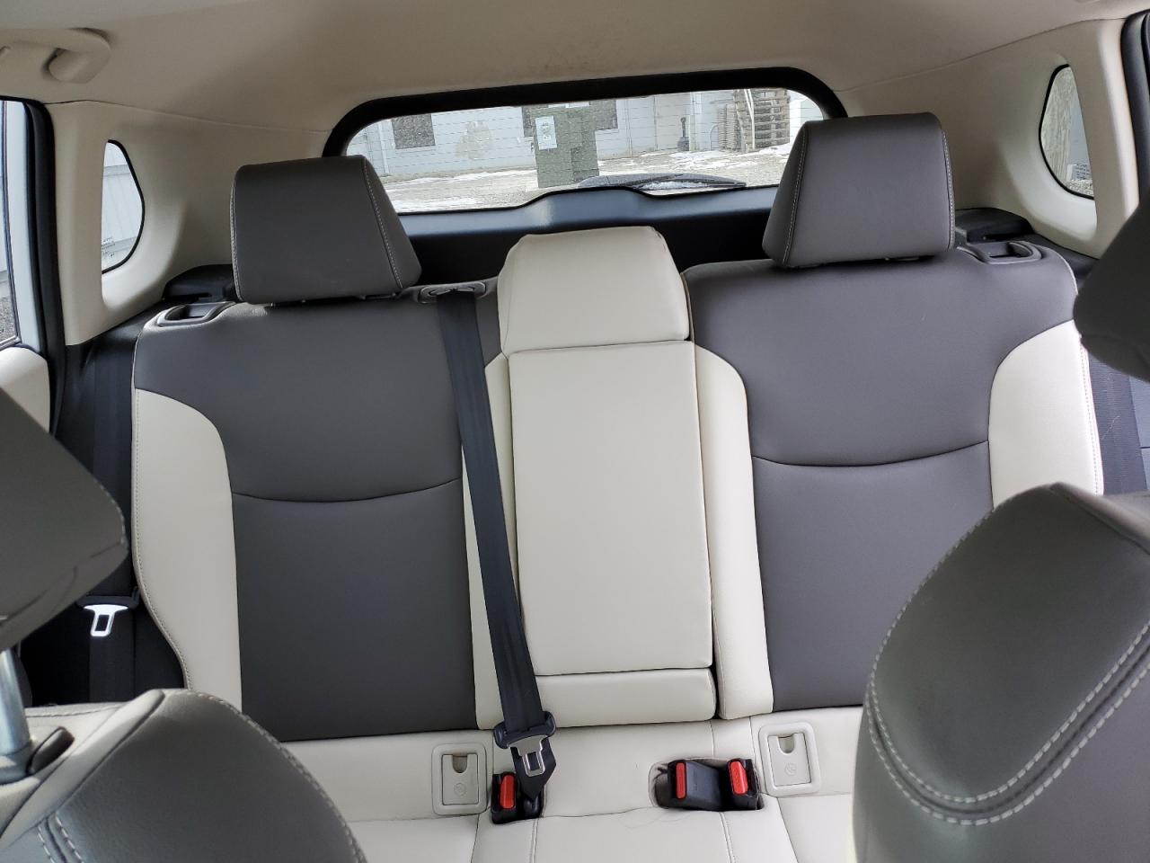 2023 TOYOTA COROLLA CROSS XLE VIN:7MUDAABG4PV077269