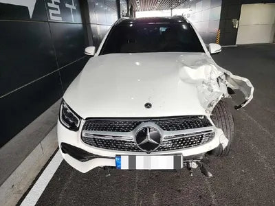 2022 Mercedes-Benz GLC 300 VIN: