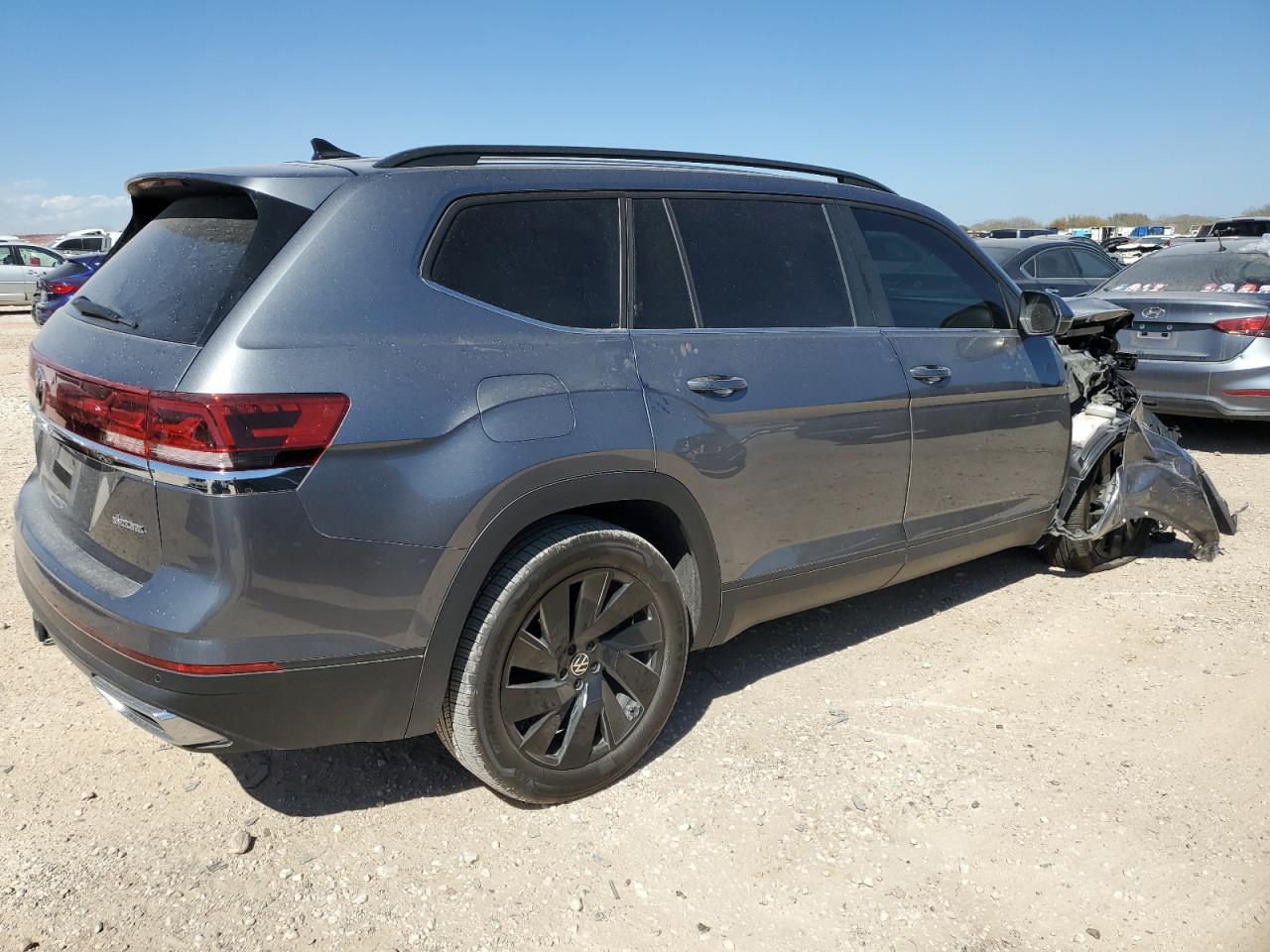 2024 VOLKSWAGEN ATLAS SE VIN:1V2WR2CA2RC505662