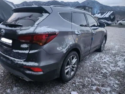 2016 Hyundai Santa FE KMHSW81UBGU677985 VIN:KMHSW81UBGU677985