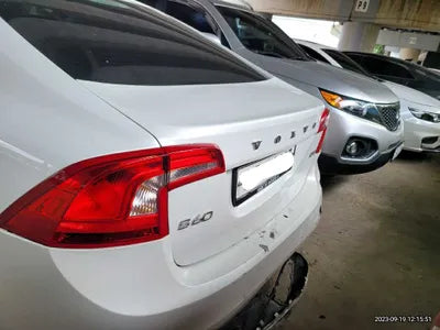 2017 Volvo S60 YV1FS79B0H2440713 VIN:YV1FS79B0H2440713