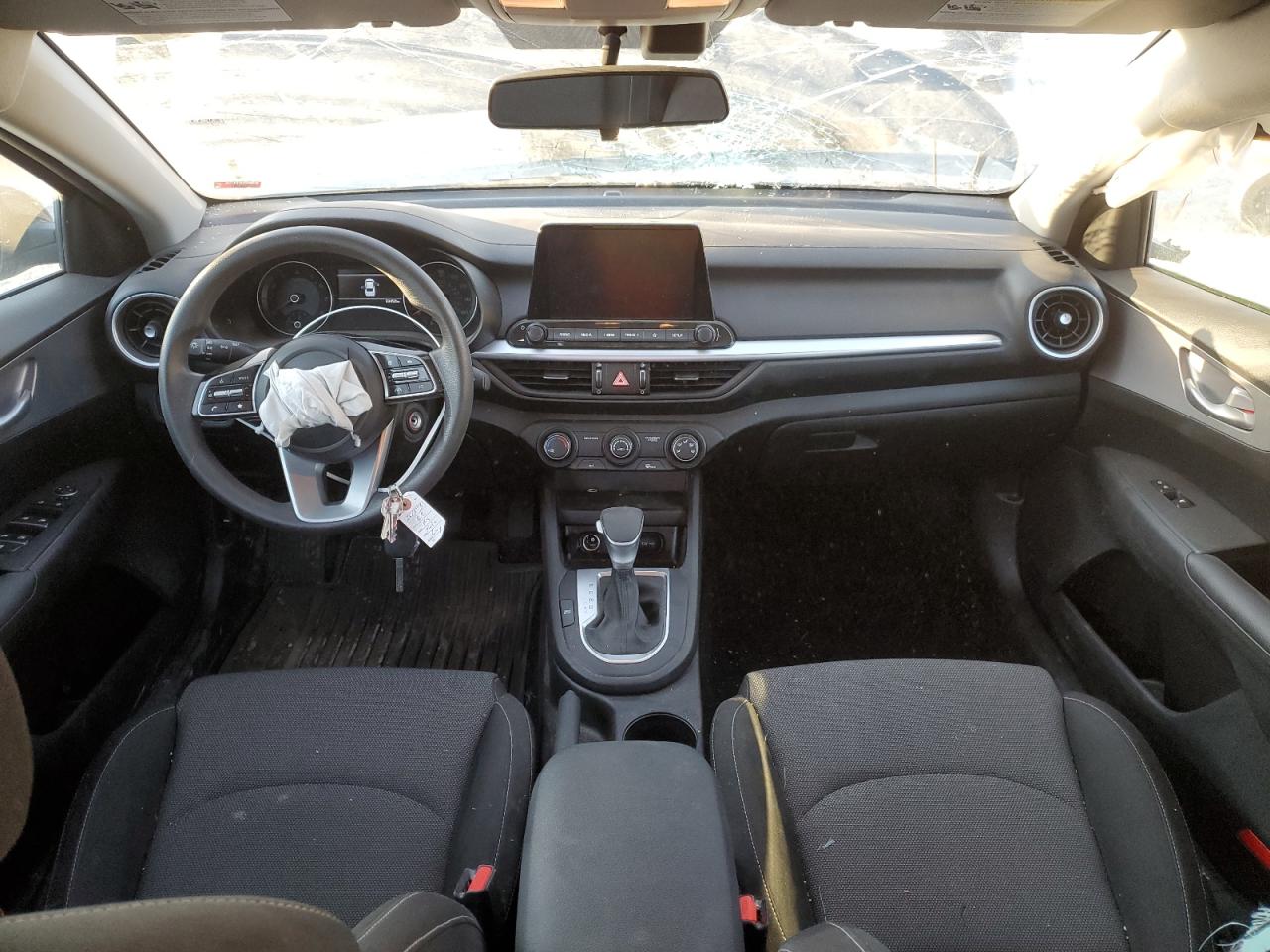 2022 KIA FORTE FE VIN:3KPF24AD8NE478789