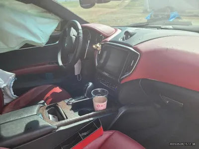 2017 Maserati Ghibli VIN: