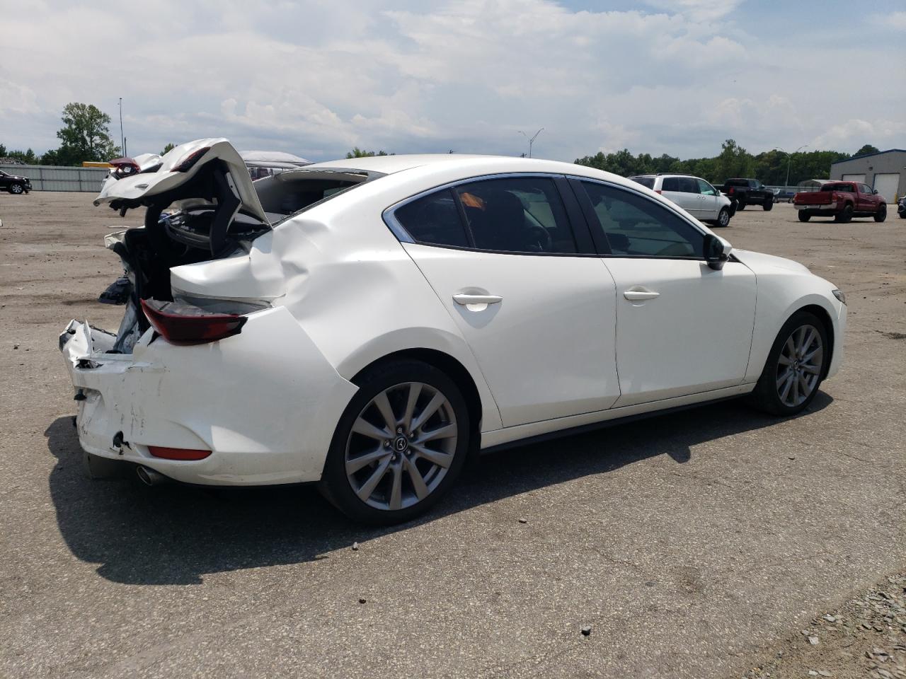 2022 MAZDA 3 SELECT VIN:3MZBPABL1NM311228