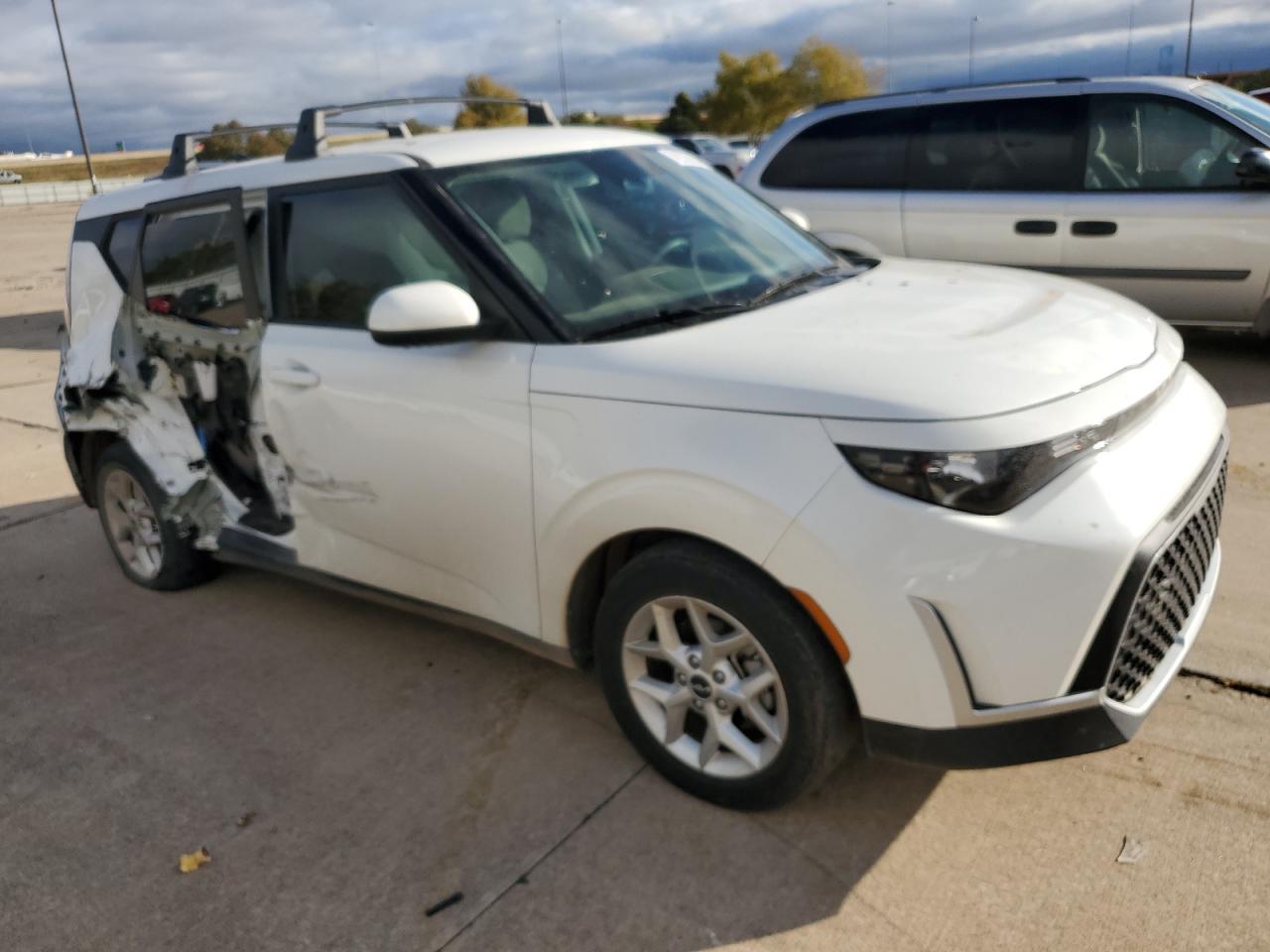 2023 KIA SOUL LX VIN:KNDJ23AU3P7859442