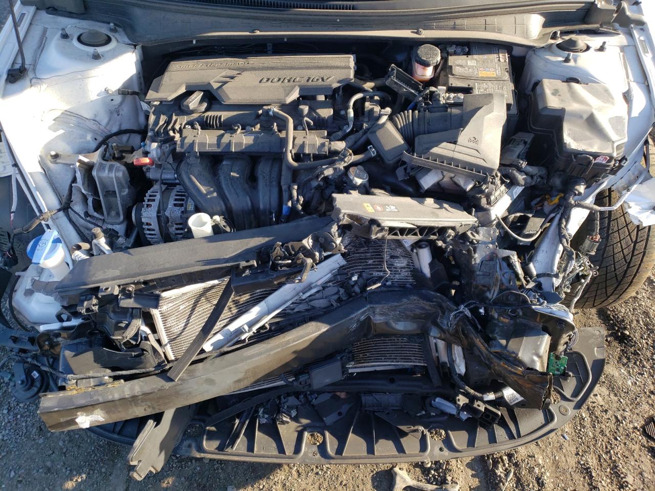 2022 HYUNDAI ELANTRA SEL VIN:5NPLN4AG2NH074676