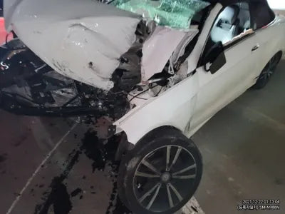 2015 Mercedes-Benz E 400 WDDKK6FF0GF332177 VIN:WDDKK6FF0GF332177