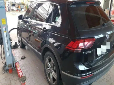 2018 Volkswagen Tiguan WVGZZZ5NZJW965897 VIN:WVGZZZ5NZJW965897
