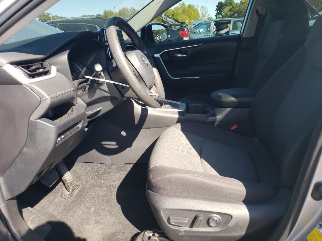 2022 TOYOTA RAV4 XLE VIN:2T3W1RFV5NW227167