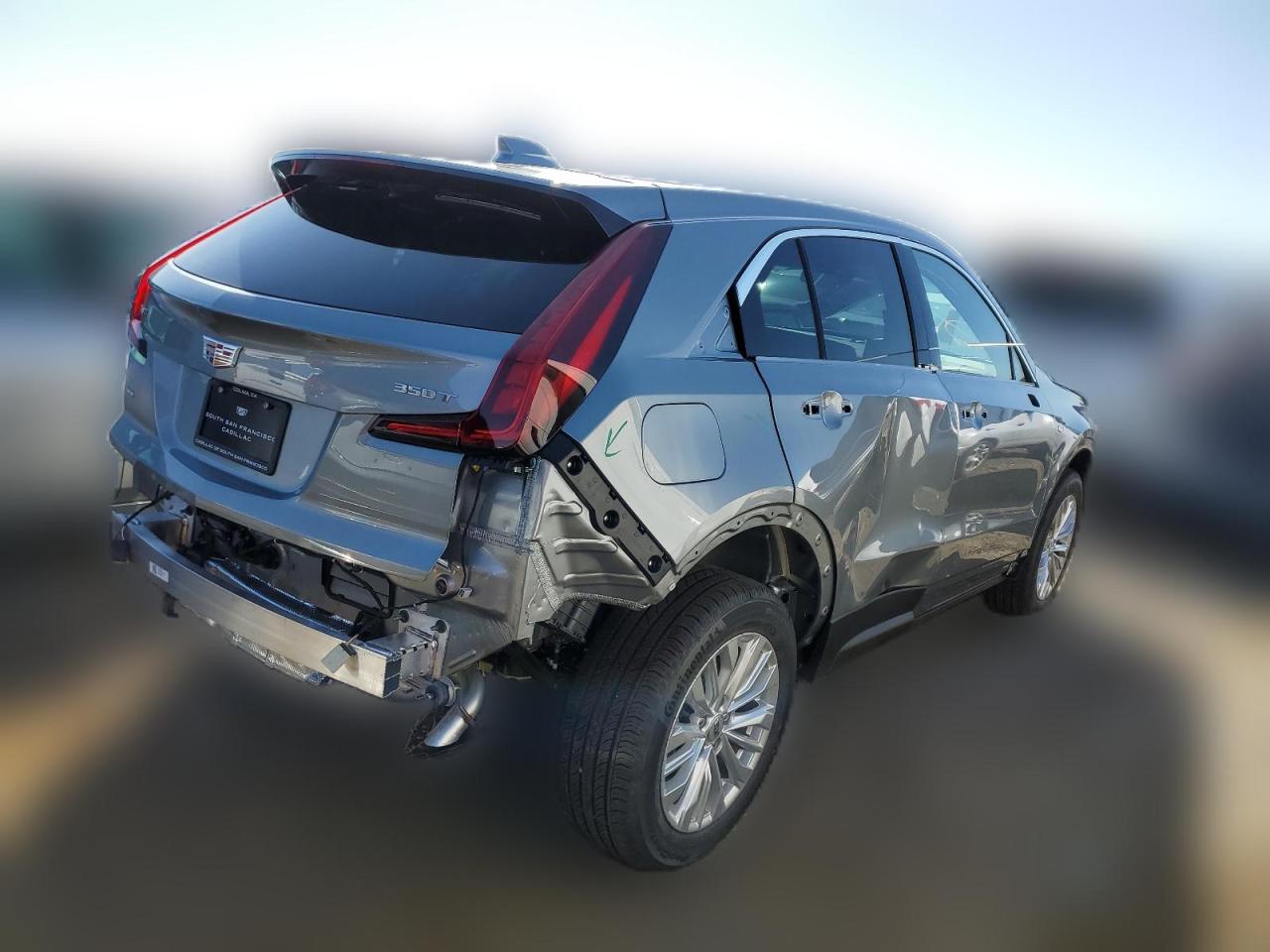 2024 CADILLAC XT4 LUXURY VIN:1GYFZBR43RF173159