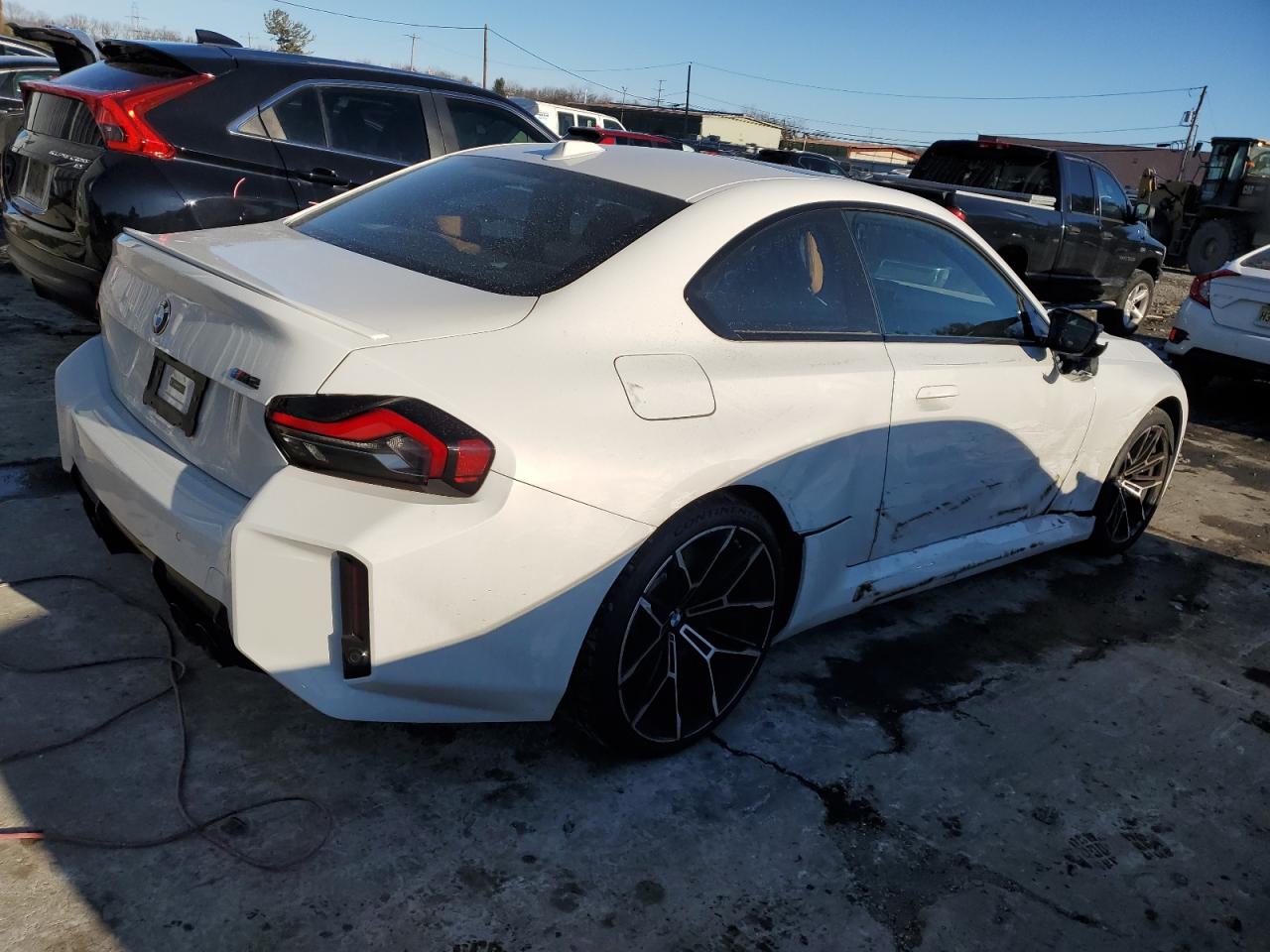 2024 BMW M2  VIN:2A4RR6DG7BR747346