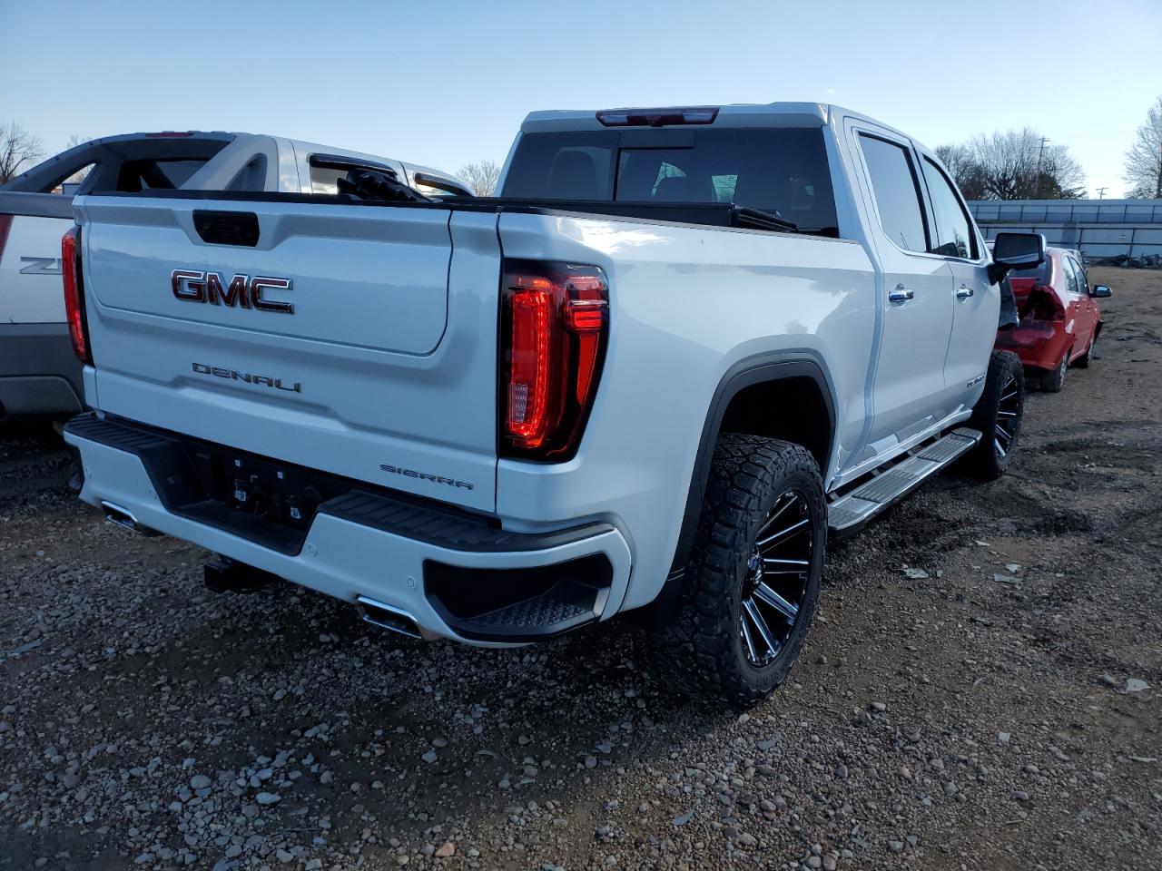 2022 GMC SIERRA K1500 DENALI VIN:3GTUUGED0NG605729