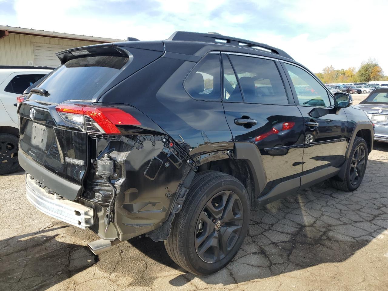 2024 TOYOTA RAV4 ADVENTURE VIN:2T3J1RFV3RW446189