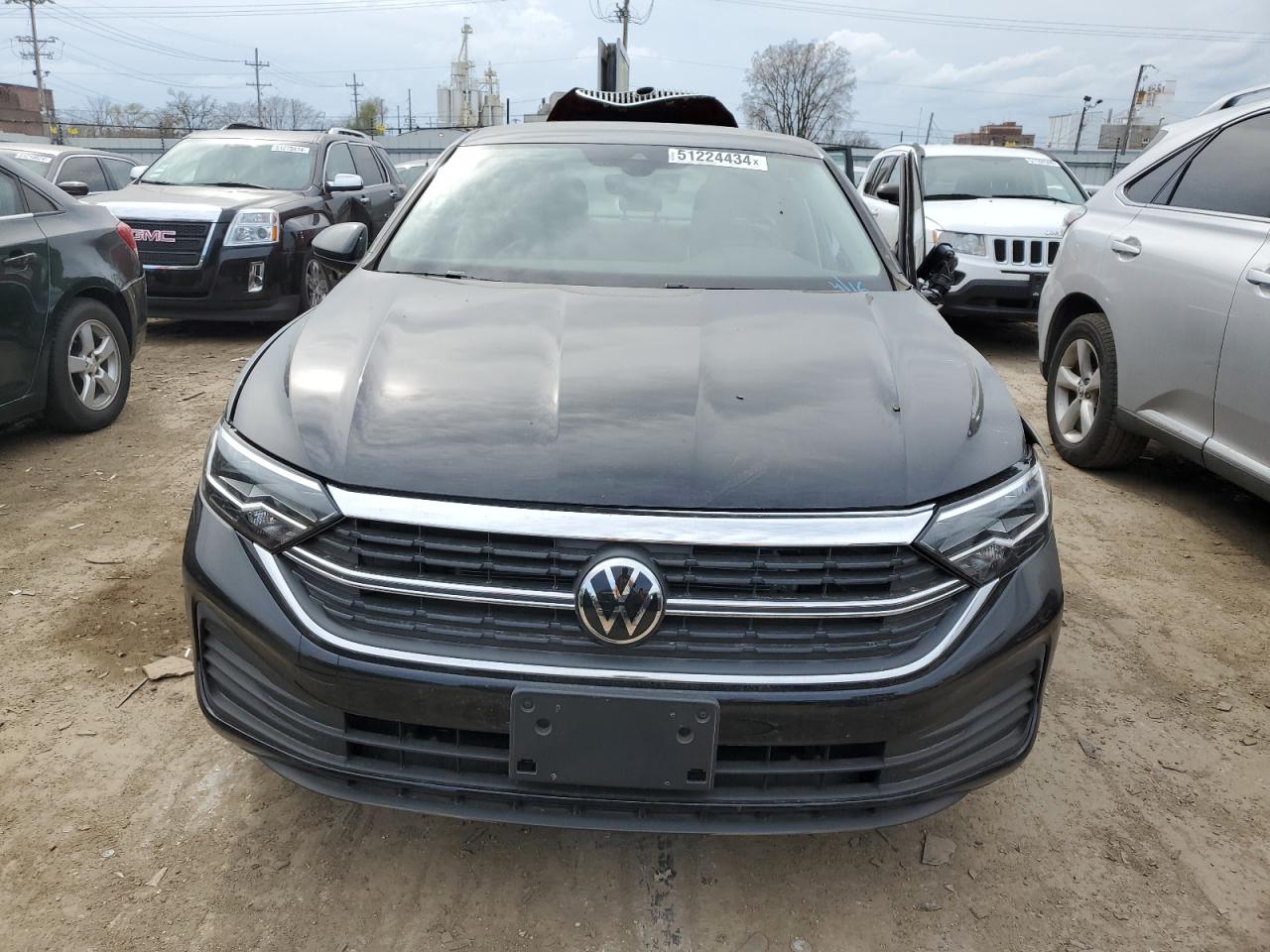 2024 VOLKSWAGEN JETTA SE VIN:3VW7M7BU8RM018684