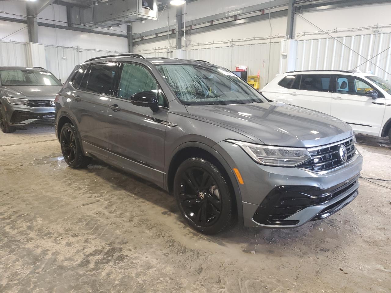 2024 VOLKSWAGEN TIGUAN SE R-LINE BLACK VIN:3VVCB7AX0RM075790