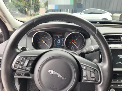 2017 Jaguar XE SAJAA4BN6HCP07780 VIN:SAJAA4BN6HCP07780