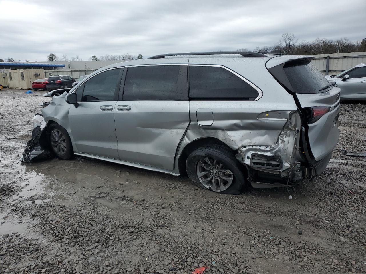2022 TOYOTA SIENNA LE VIN:5TDKRKEC7NS105572