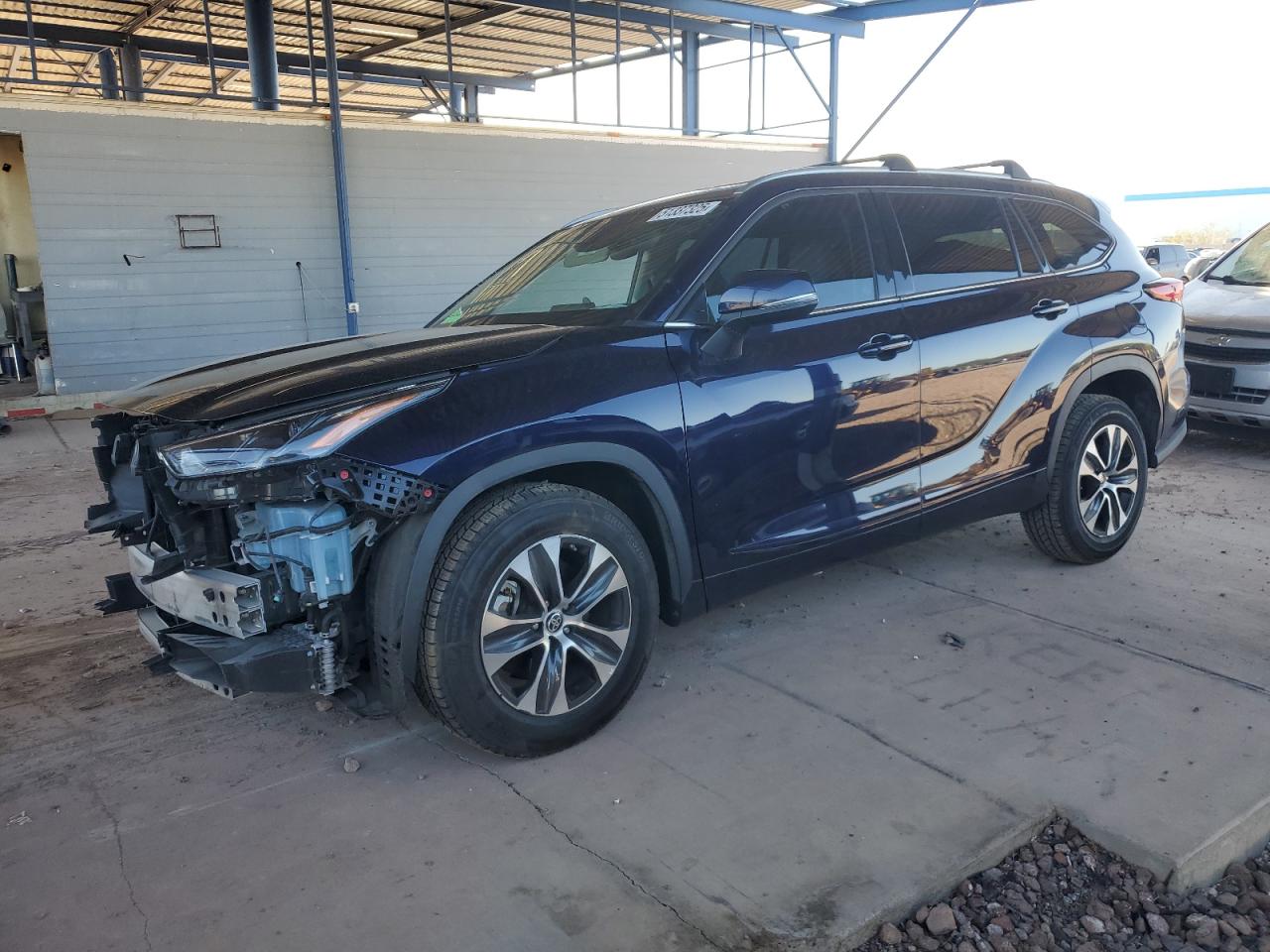 2022 TOYOTA HIGHLANDER XLE VIN:5TDHZRAH9NS093896